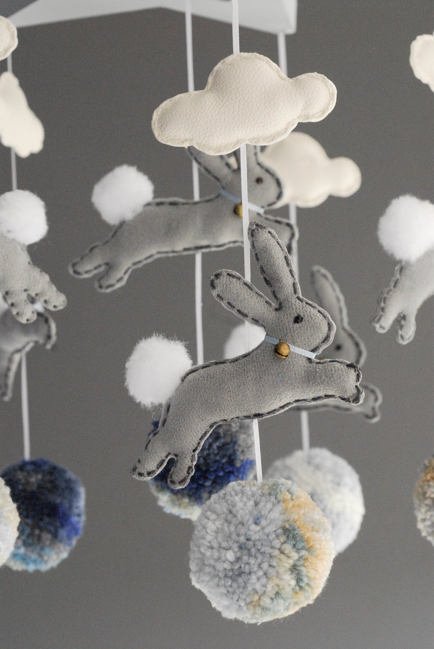 Móvil "Chispa en las nubes"